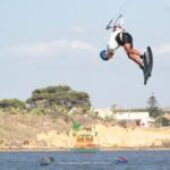 Stagnone Kiteboarding apre la stagione 2026: si riparte con il kitesurf allo Stagnone